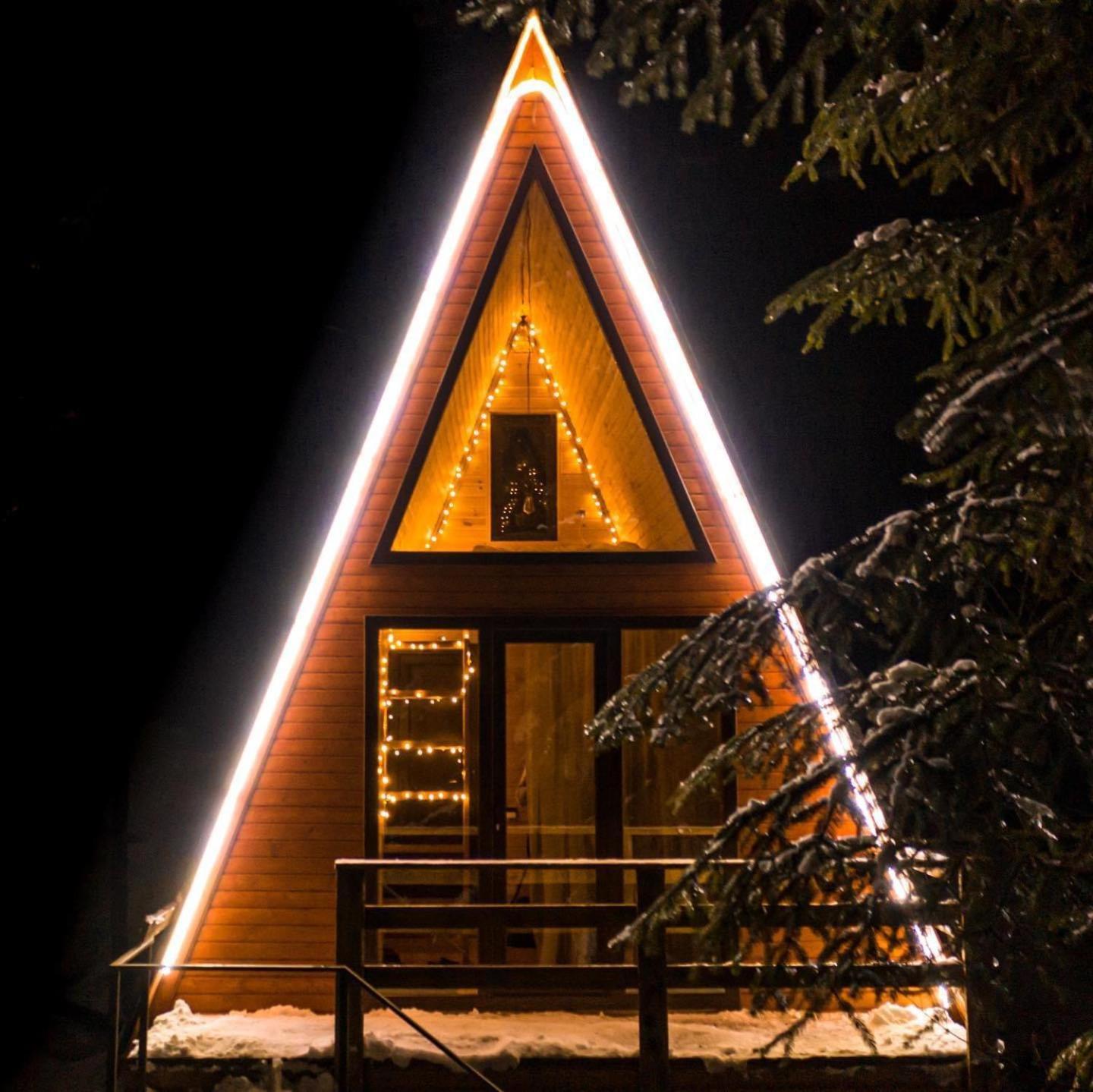 Bude Mestia Cottages エクステリア 写真